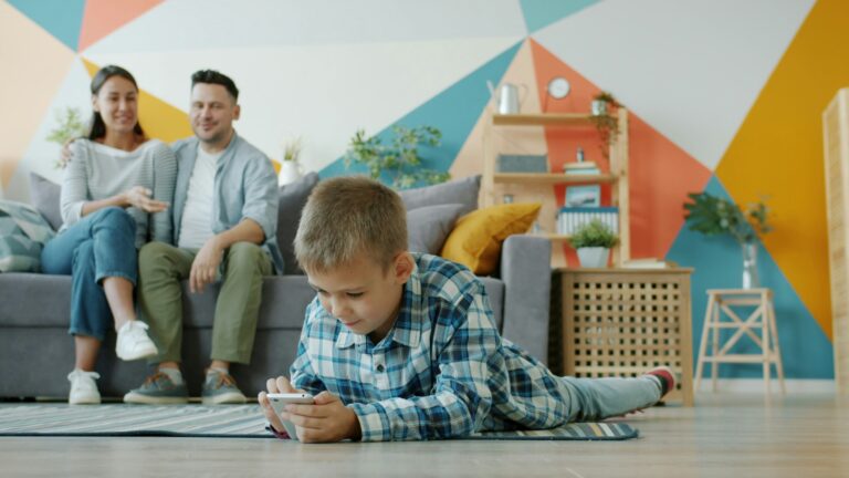 Disciplining Your Toddler the Right Way: A Guide for New Moms